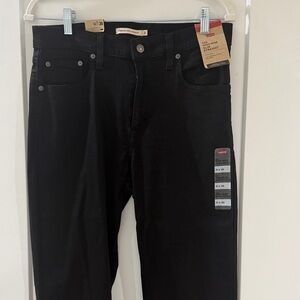 NWT Levi’s 724 High Rise Slim Straight Black Jeans